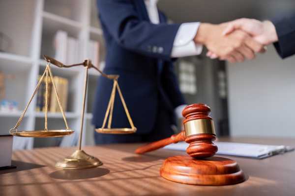 Finding the Right Personal Injury Lawyer: Key Insights for Your Legal Needs